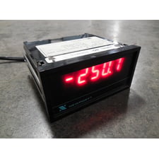 Newport Electronics 2002B-P Digital Process Meter Used