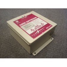 Wiremold Sentrex HB-120Y Surge Suppressor 120/208 VAC Used