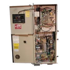 Toshiba TOSVERT-130H1 Transistor Inverter 7.5HP Used